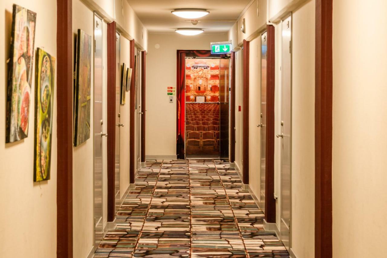 Teaterhotellet Мальмё Экстерьер фото